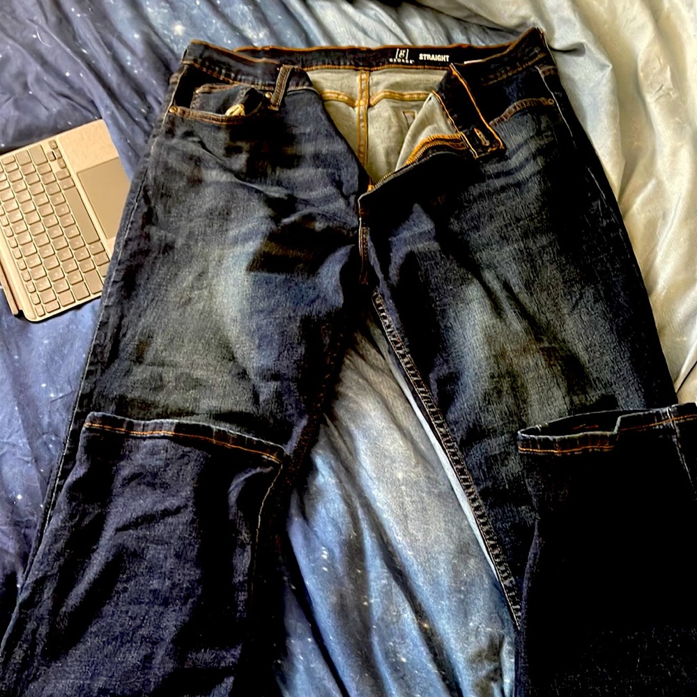 Dark blue jeans. Size 40x32. Worn once.